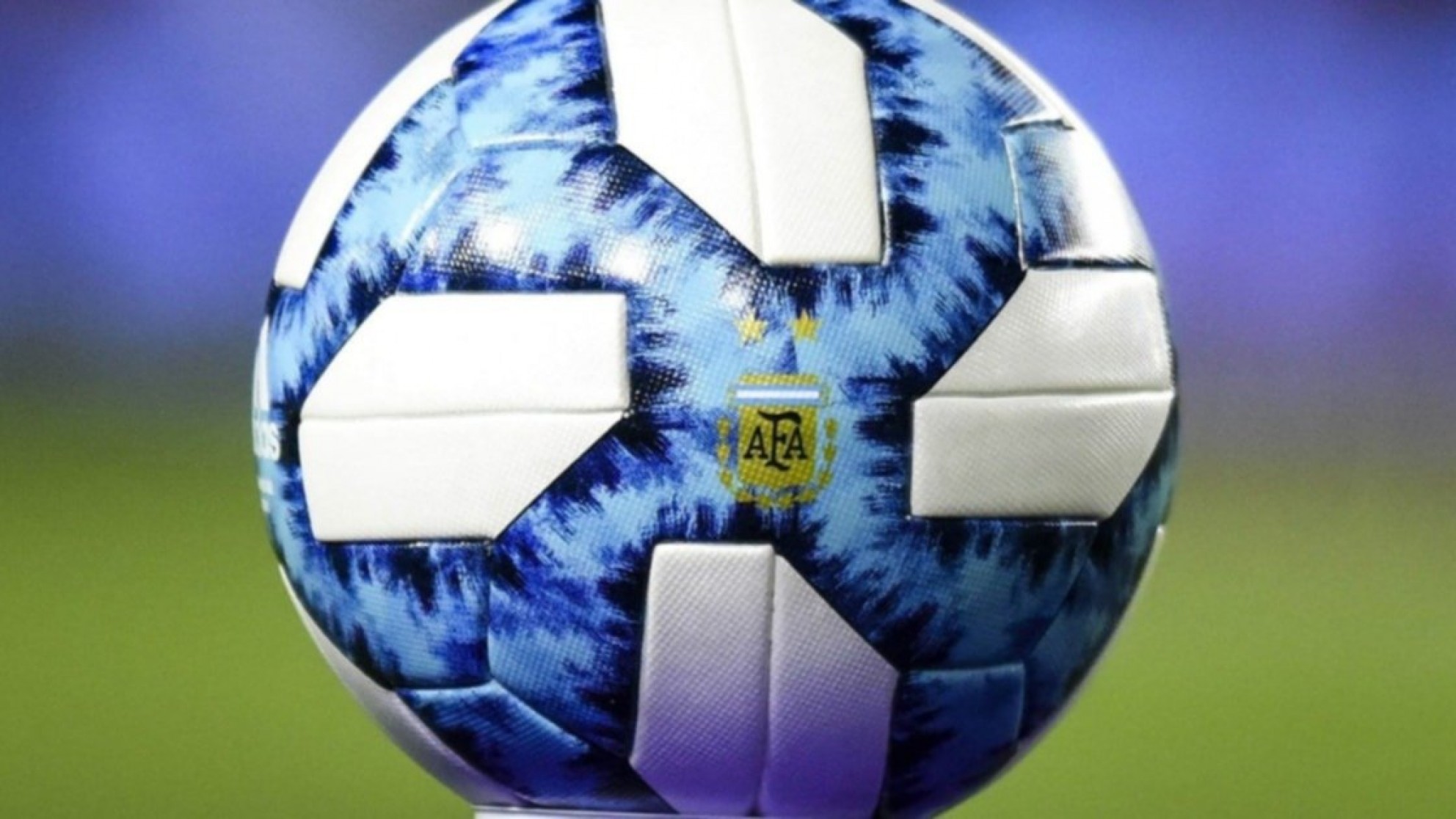 Pasión futbolera: el 20 de marzo será la fecha de dos superclásicos mundiales